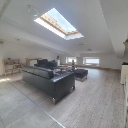 Cozy Apartment In Center Krasków Εξωτερικό φωτογραφία